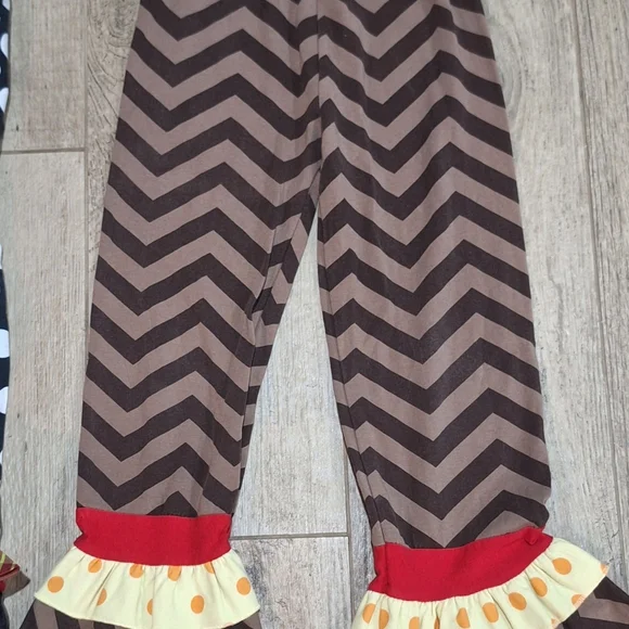 #1840 4 Pairs Boutique Polka Dot and Chevron Kids Leggings  Sz. 6 - Picture 2 of 6